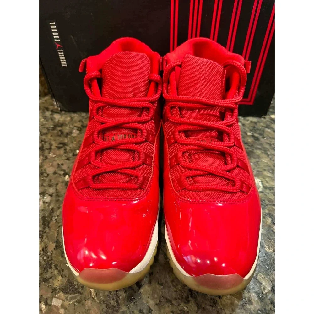 Jordan 11 Retro‎ Win Like 96 Gym Red Black White 378037-623 Mens 9.5